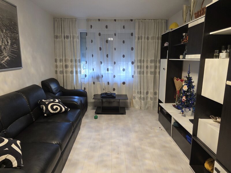 Dristor, 10 minute metrou si parc IOR, Ramnicul Valcea, benzinaria Mol